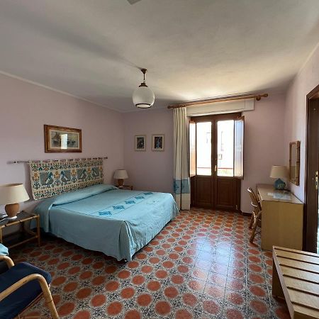 Hotel L'Oasi Cala Gonone Bagian luar foto