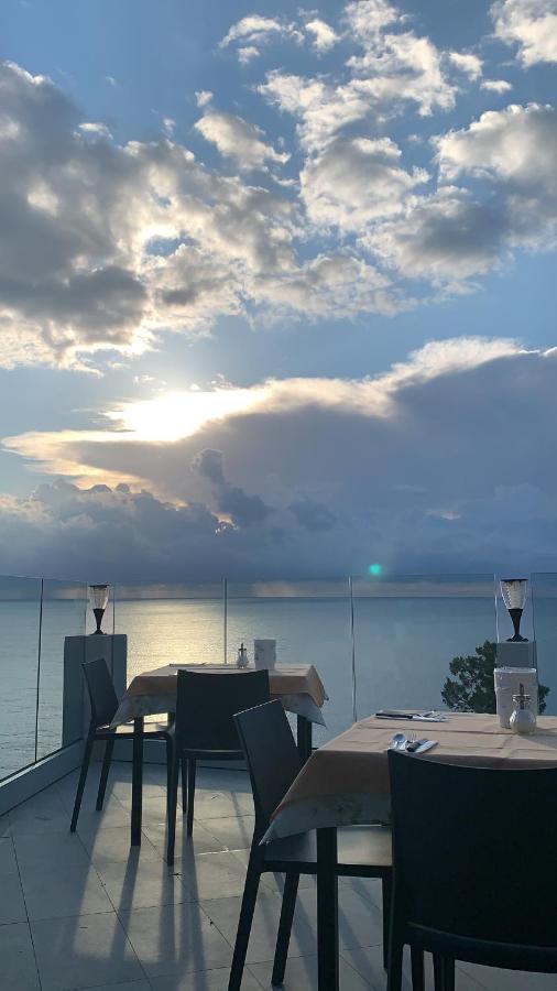 Hotel L'Oasi Cala Gonone Bagian luar foto