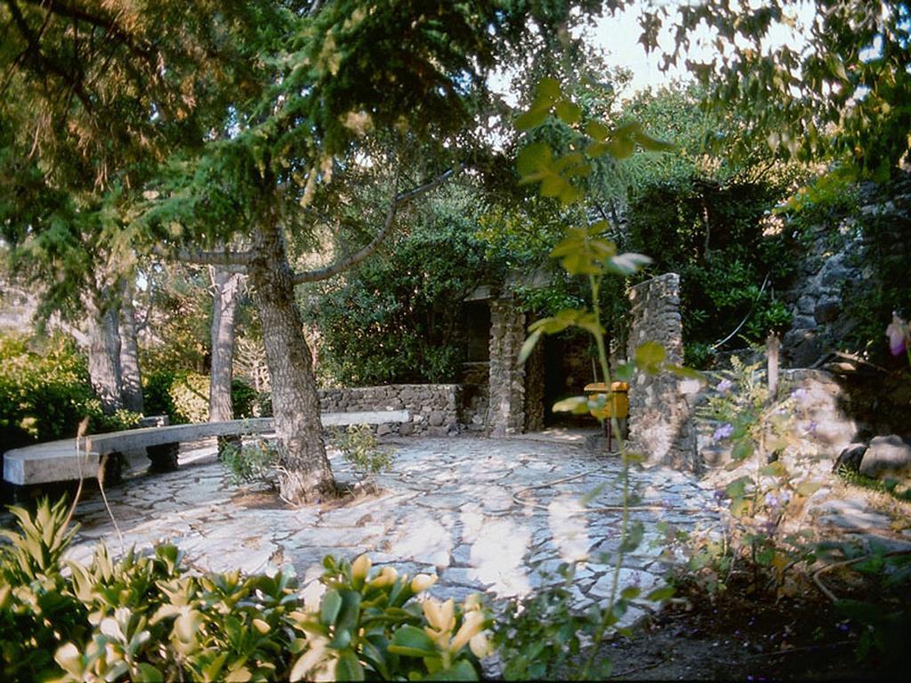 Hotel L'Oasi Cala Gonone Bagian luar foto